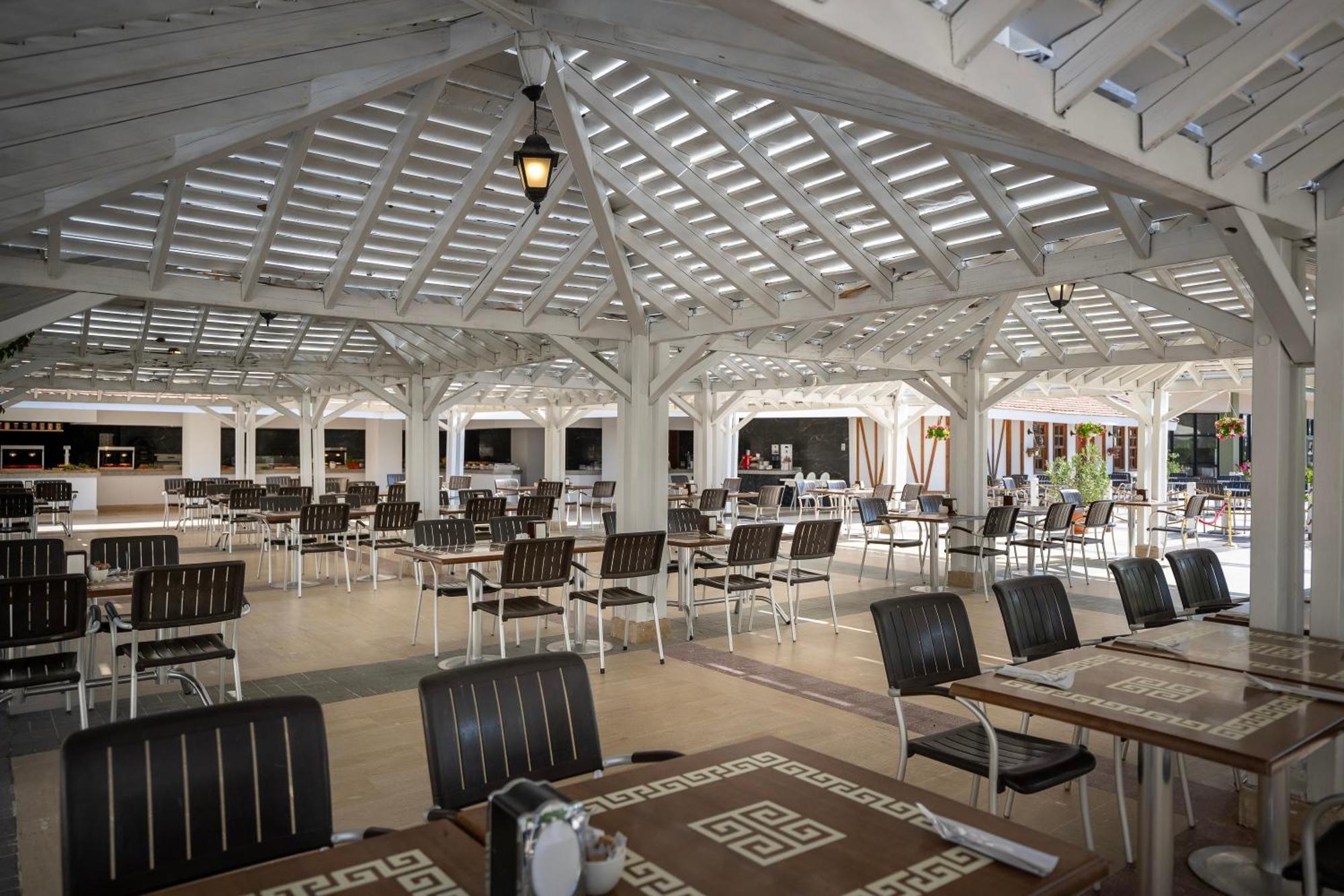 Adora Hotel & Resort Белек Екстериор снимка