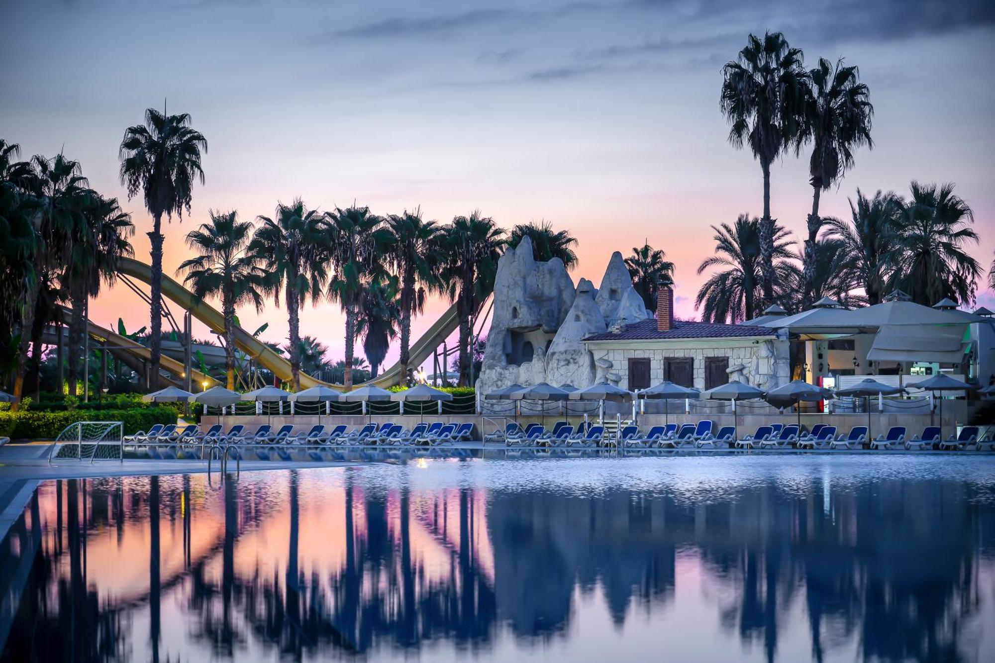 Adora Hotel & Resort Белек Екстериор снимка