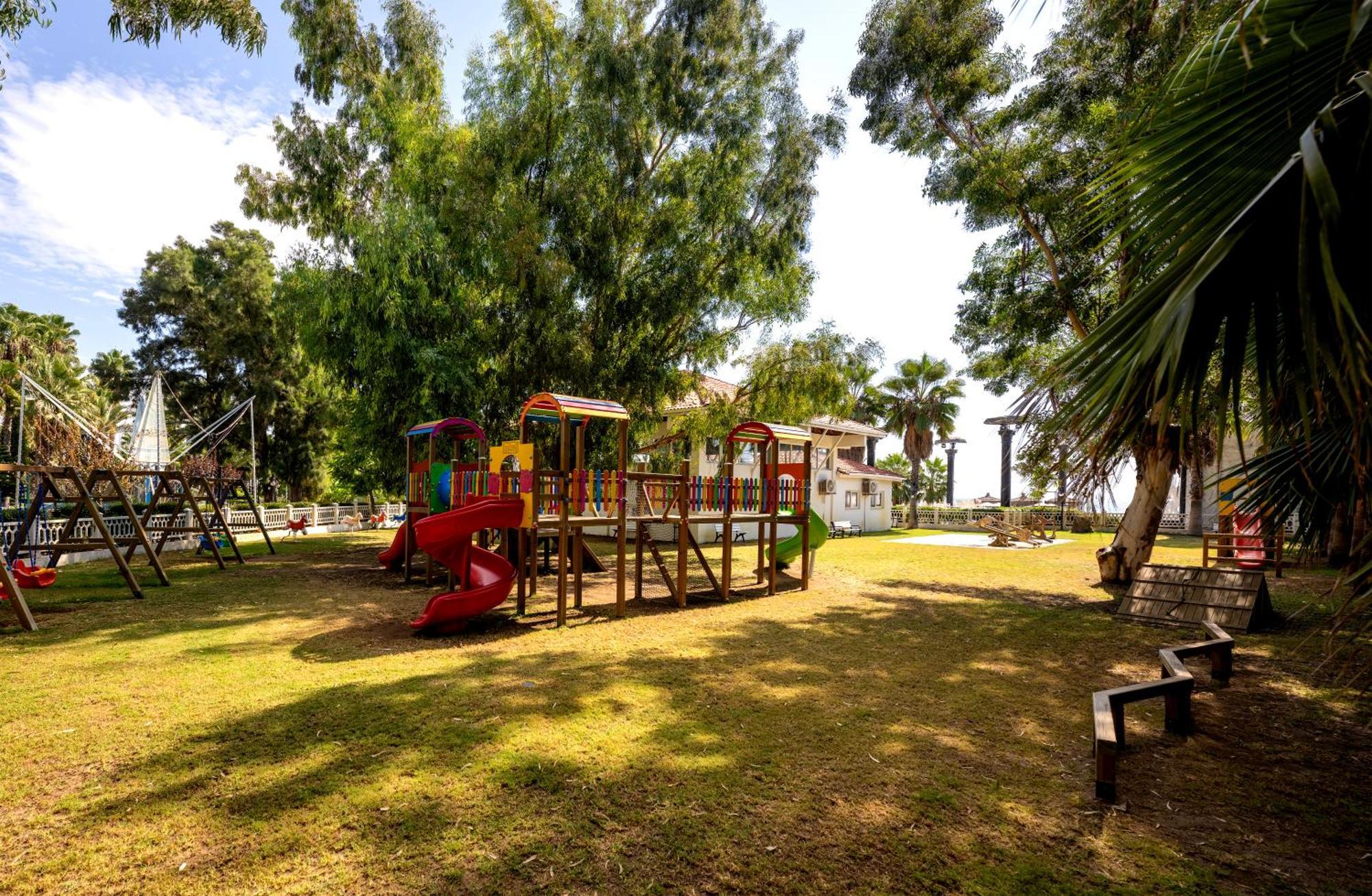 Adora Hotel & Resort Белек Екстериор снимка