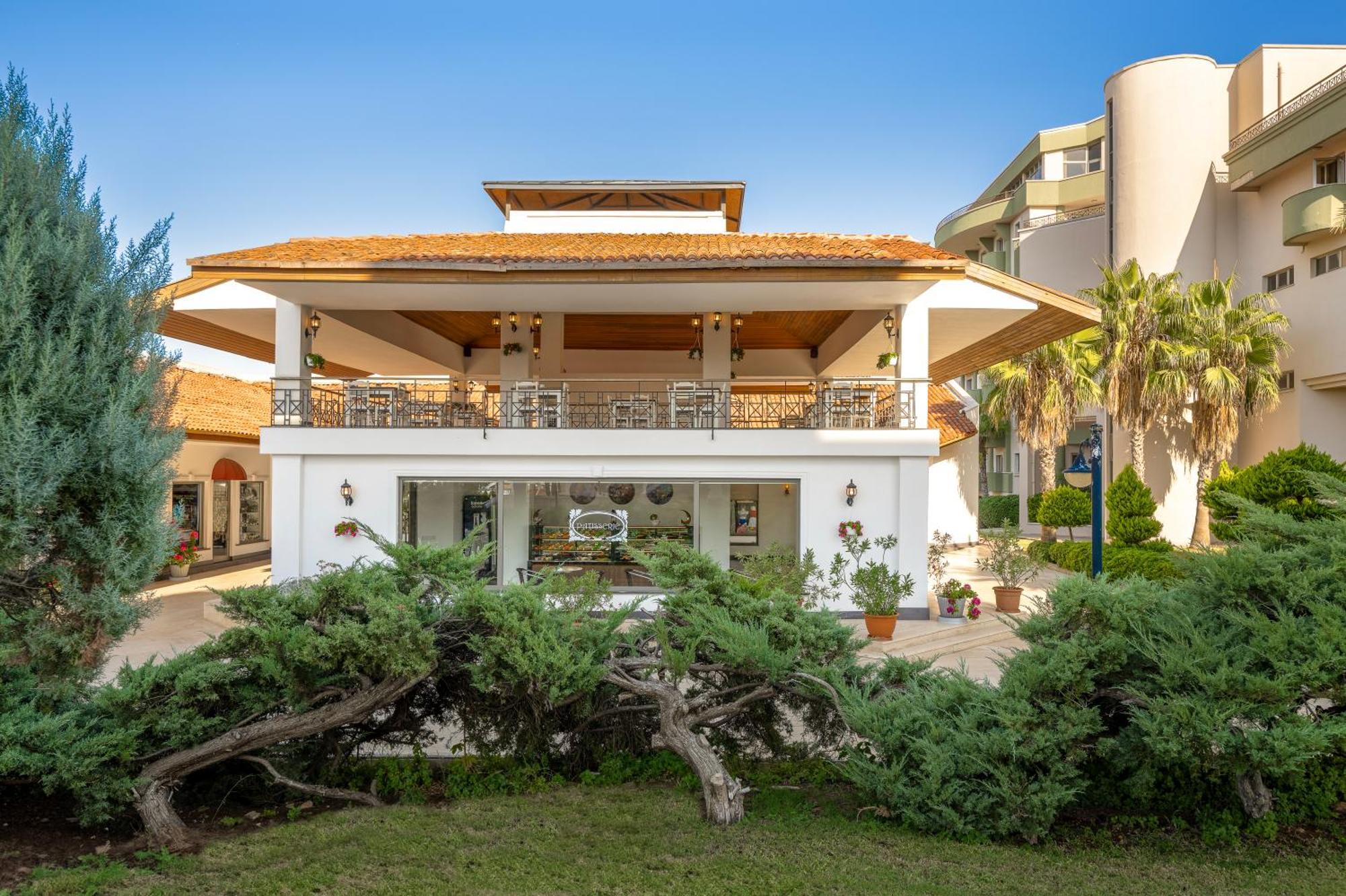 Adora Hotel & Resort Белек Екстериор снимка